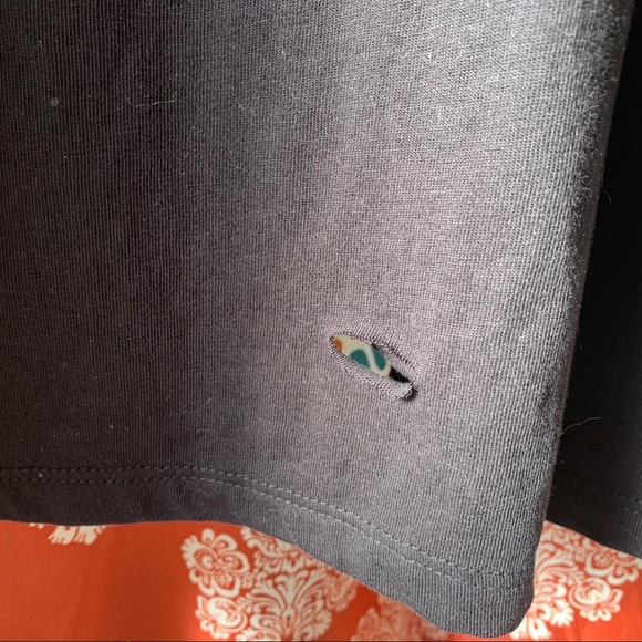 Vintage Guess Jeans Original Design TShirt - Picture 4 of 4